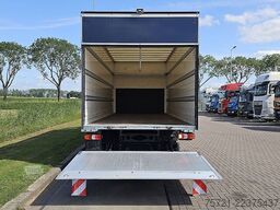 MERCEDES-BENZ ATEGO 818