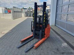 Toyota RWE 120 / Schubmaststapler / Duplex:2.9m / 257h!