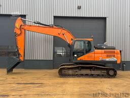 Doosan DX225LC-7