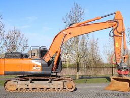Hitachi ZX300 LC-7 | ROTOTILT | BUCKET