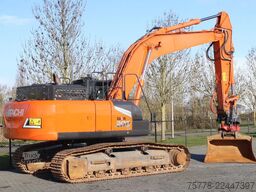 Hitachi ZX300 LC-7 | ROTOTILT | BUCKET