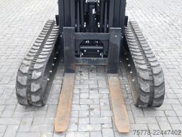Hinowa TPX1800 | TRACKED FORKLIFT | 1.8 TON | EXT FORKS
