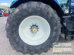 New Holland T 7.245 AUTO COMMAND