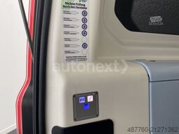 FORD Transit Custom Automatik *RTW/KTW* Tragestuhl 33