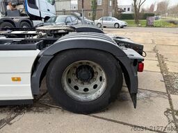 VOLVO FH 13.460 4X2 Tractor-unit Spring/Air Retarder F