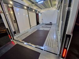 Brian James Trailers Race Transporter 5 weiß ab Lager verfügbar