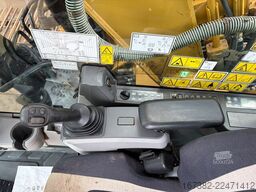 Caterpillar 320FL