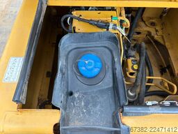Caterpillar 320FL