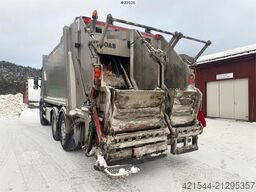 Volvo FM450 6x2 Refuse Truck – 2 Compartments and Low Mi