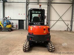 Kubota U 36-4