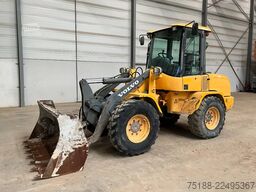 Volvo L 30 G