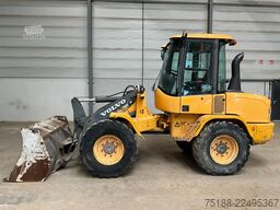 Volvo L 30 G