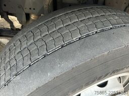 DAF XF 450 FT Space Cab / 593 dkm / Skirts / MX Bra...