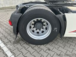 DAF XF 450 FT Space Cab / 593 dkm / Skirts / MX Bra...