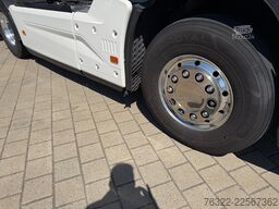 Renault T 440 SLEEPER CAB 13L E6