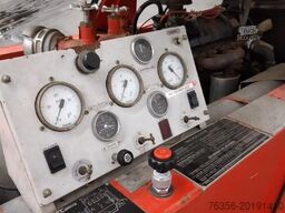 Diversen Occ aanhanger met brandweerpomp + benzinemotor Mot