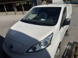 Nissan eNV