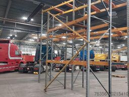 Diversen Occ magazijnrek 450 cm x 130 cm liggers 278 cm