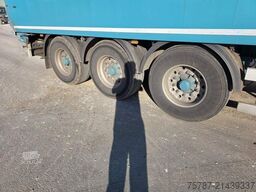 KNAPEN Schubboden 65 cbm, Lift, sauberes Fahrzeug