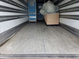 SCHMITZ CARGOBULL Tiefkühler, 3 Kammern, Lift, LBW, SCB*S3B