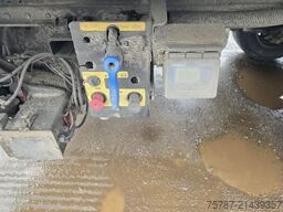 SCHMITZ CARGOBULL Tiefkühler, 3 Kammern, Lift, LBW, SCB*S3B