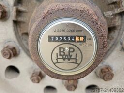 VAN HOOL Tankchassis + Tankcontainer