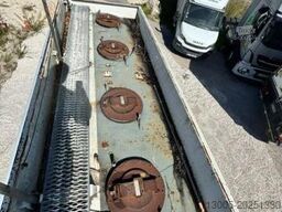 Renault MIDLUM 210 CITERNE MERCERON 11000 L 4 COMPARTIMENT