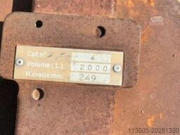 Renault MIDLUM 210 CITERNE MERCERON 11000 L 4 COMPARTIMENT