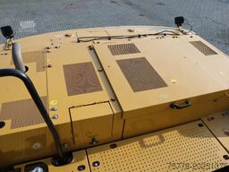 Caterpillar 320 07A | TILT ROTATOR | BUCKET | JAPAN