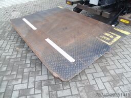 Mercedes-Benz Axor 1829 + CARRIER SUPRA 950 + LIFT + ATP + EU...