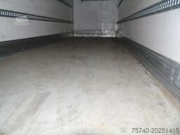 Mercedes-Benz Axor 1829 + CARRIER SUPRA 950 + LIFT + ATP + EU...