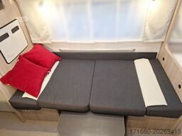 BÜRSTNER Premio 495 TK Black Forest