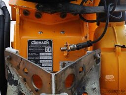 Volvo FH12 With Cormach 135tm Crane Volvo FH12 10x4 With