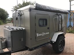 4 x 4  caravan trailer Terra Explorer zelfbouw
