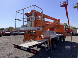 Renault Maxity CMC TB260 - 26 m - 200 kg
