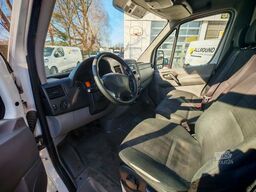 MERCEDES-BENZ Sprinter 311 Pritsche / Plane