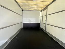 RENAULT MASTER MIT HUMBAUR KOFFERAUFBAU