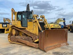 Caterpillar D6T XL