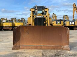Caterpillar D6T XL