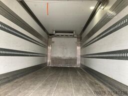 MERCEDES-BENZ 2540 LL 6x2/4 Kühlkoffer 8.2m LBW 2,5t  Carrier