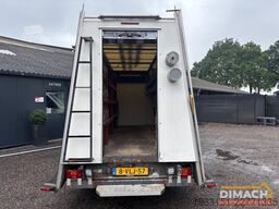 VW CRAFTER Euro 5 - 5 cil 2.5 L diesel - glaswagen...