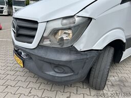Mercedes-Benz Sprinter 314 CDI / Box / Loadlift 750 kg / Came...