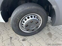 Mercedes-Benz Sprinter 515 1.9 CDI / Chassis Cabine / WB 433 ...