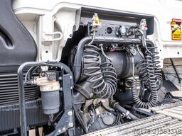 MAN TGX 18.470 BL SA +ADR+INTARDER