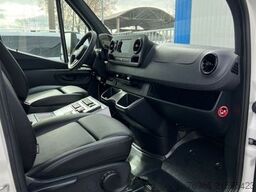 MERCEDES-BENZ Sprinter 519 KRANKENWAGEN AUTOMATIK KLIMA LED