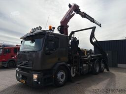 Volvo FE 6 X 2 + HMF 1680  + CONTAINER SYSTEM