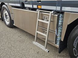 Scania R590 V8 / 8x2 / HMF 9520 + JIB + LIER / TREKKER...