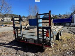 NC machinery trailer with manual loading ramps