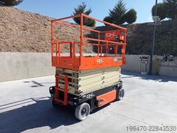 JLG ES3246