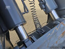 Nooteboom Euro-70-04 / EXTENDABLE / REMOVABLE NECK